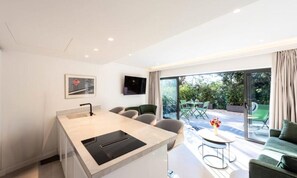 Interior - Apartment in Cannes With Private Terrace (Cannes)
