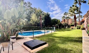 Apartment | Pool - Apartment in Cabopino Near Sandy Beach (Marbella)