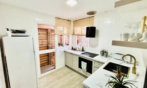 Apartment | Private kitchen - Apartment in Cabopino Near Sandy Beach (Marbella)