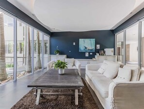 Interior - Beachfront Bali Resort, Kingscliff - 1212 (Tweed)