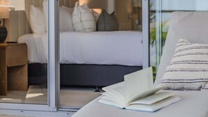 2 室のベッドルーム、デスク、アイロン / アイロン台、WiFi