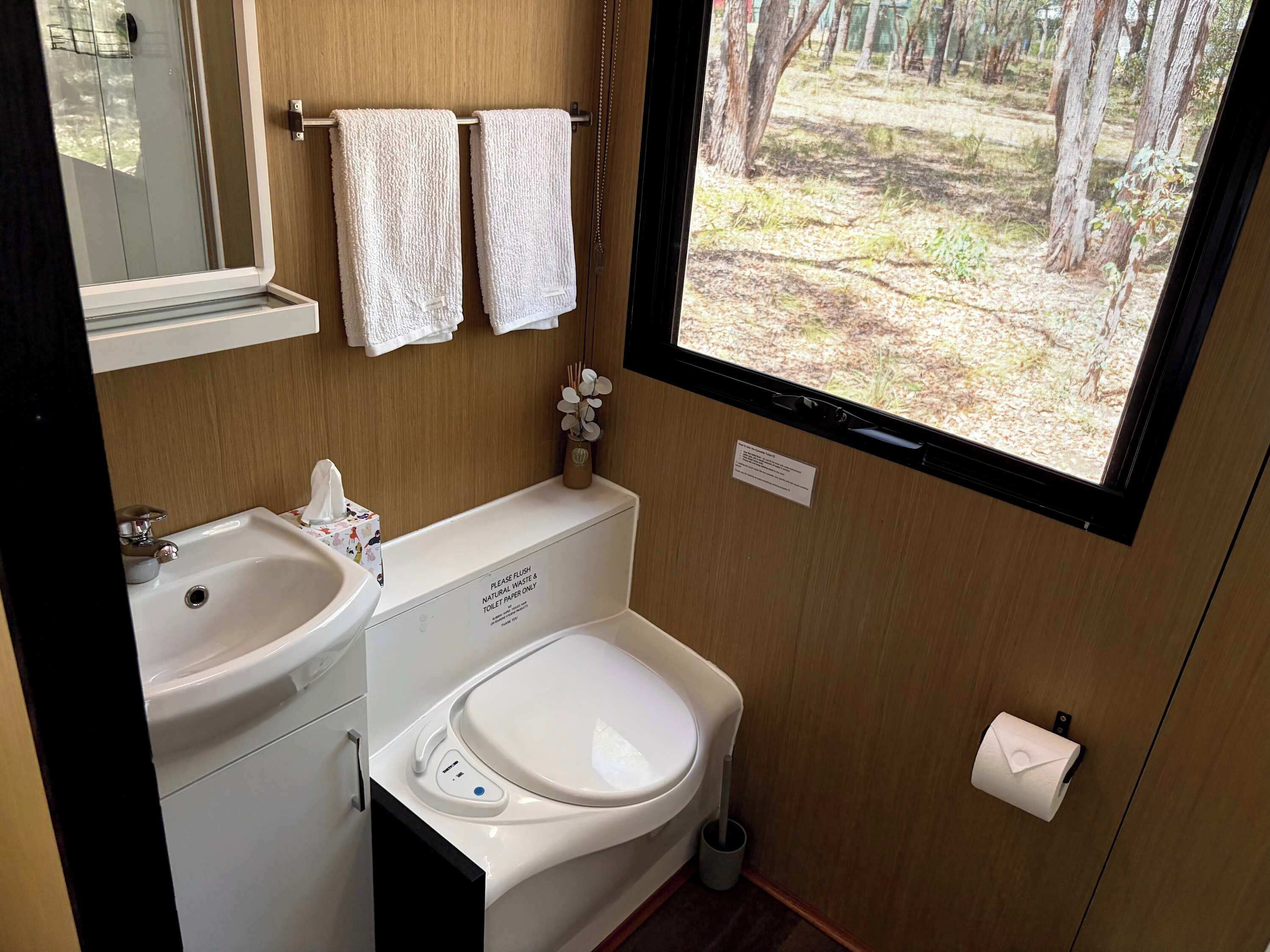 Shower, hair dryer, towels, shampoo