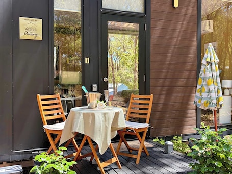 Outdoor dining. Gum Tree Hideaway by Tiny Away