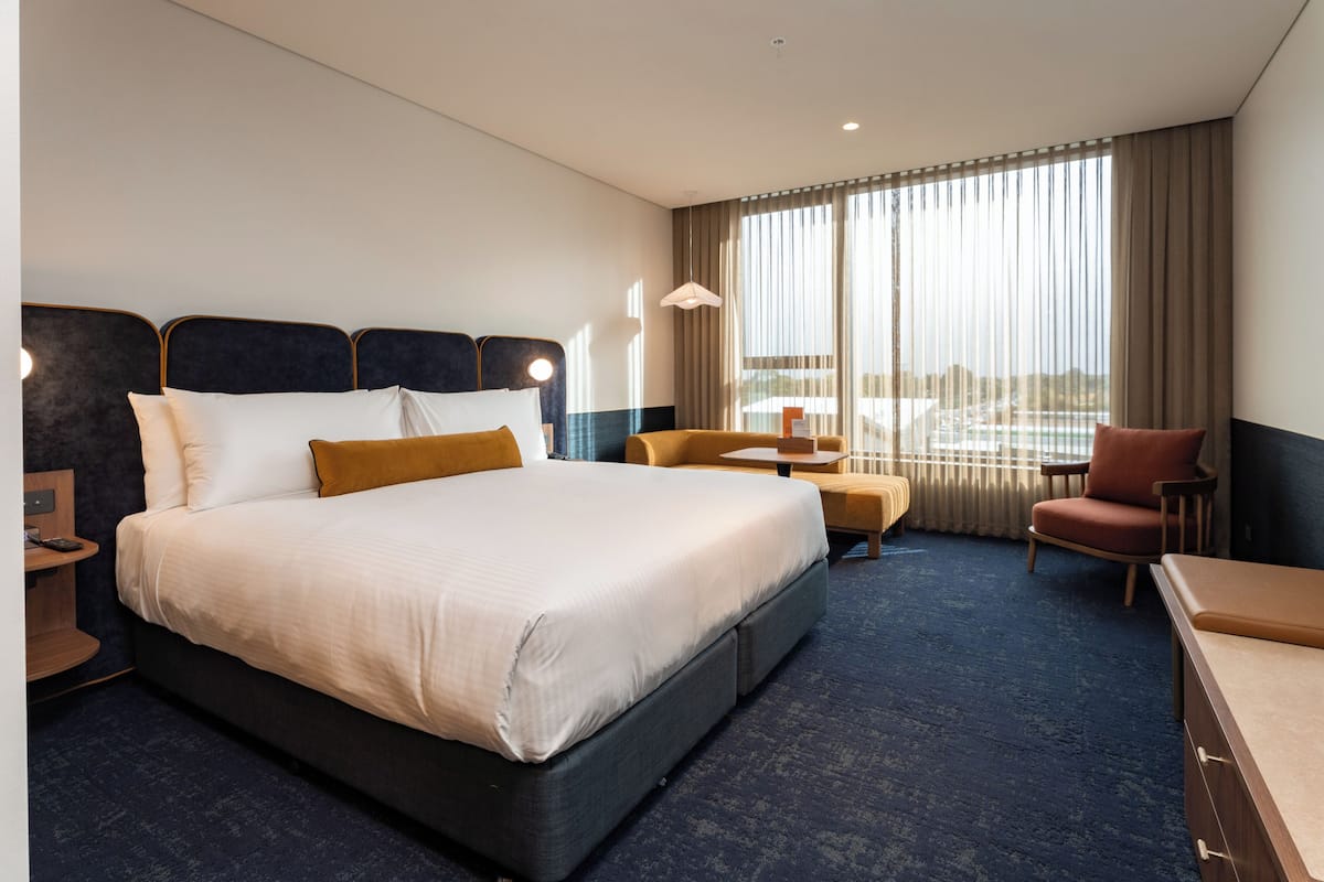 Premium bedding, down comforters, pillowtop beds, in-room safe