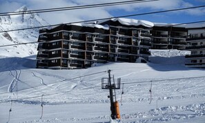 Exterior - Apartment in Tignes With Ski-in Ski-out (Tignes)
