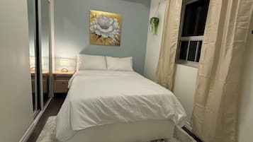 2 sovrum, skrivbord, wi-fi och sängkläder