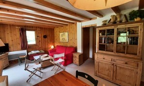Living area - Alpes B3 (Les Allues)