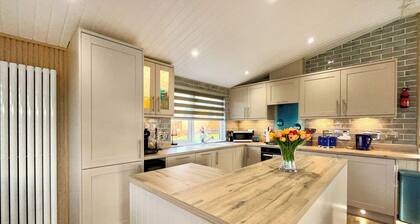 4 bedroom accommodation in Banchory