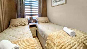 4 室のベッドルーム、WiFi (無料)