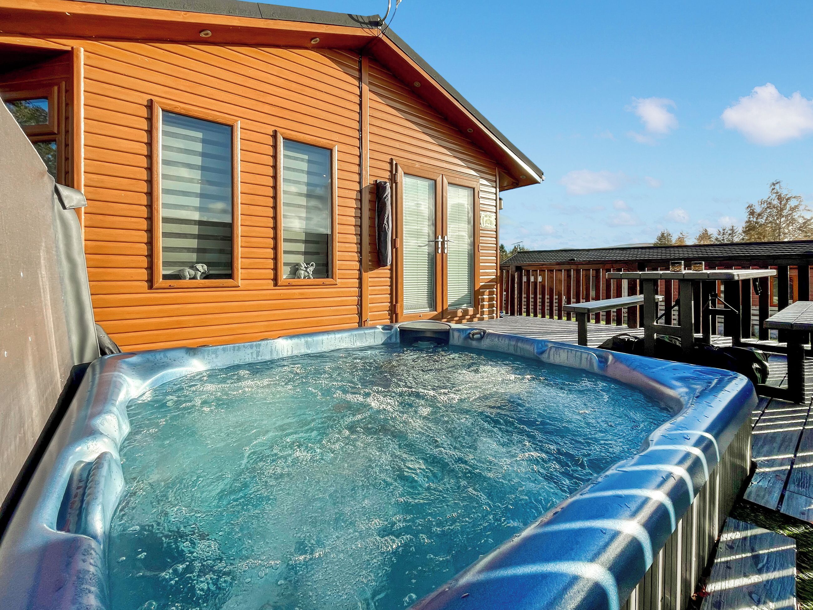 Bain à remous extérieur