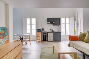 TV - Wonderful flat in Bordeaux (Bordeaux)