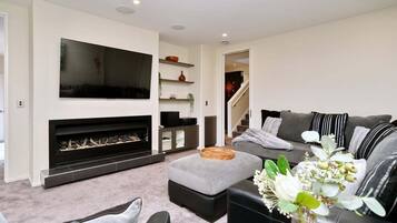 TV, fireplace, offices