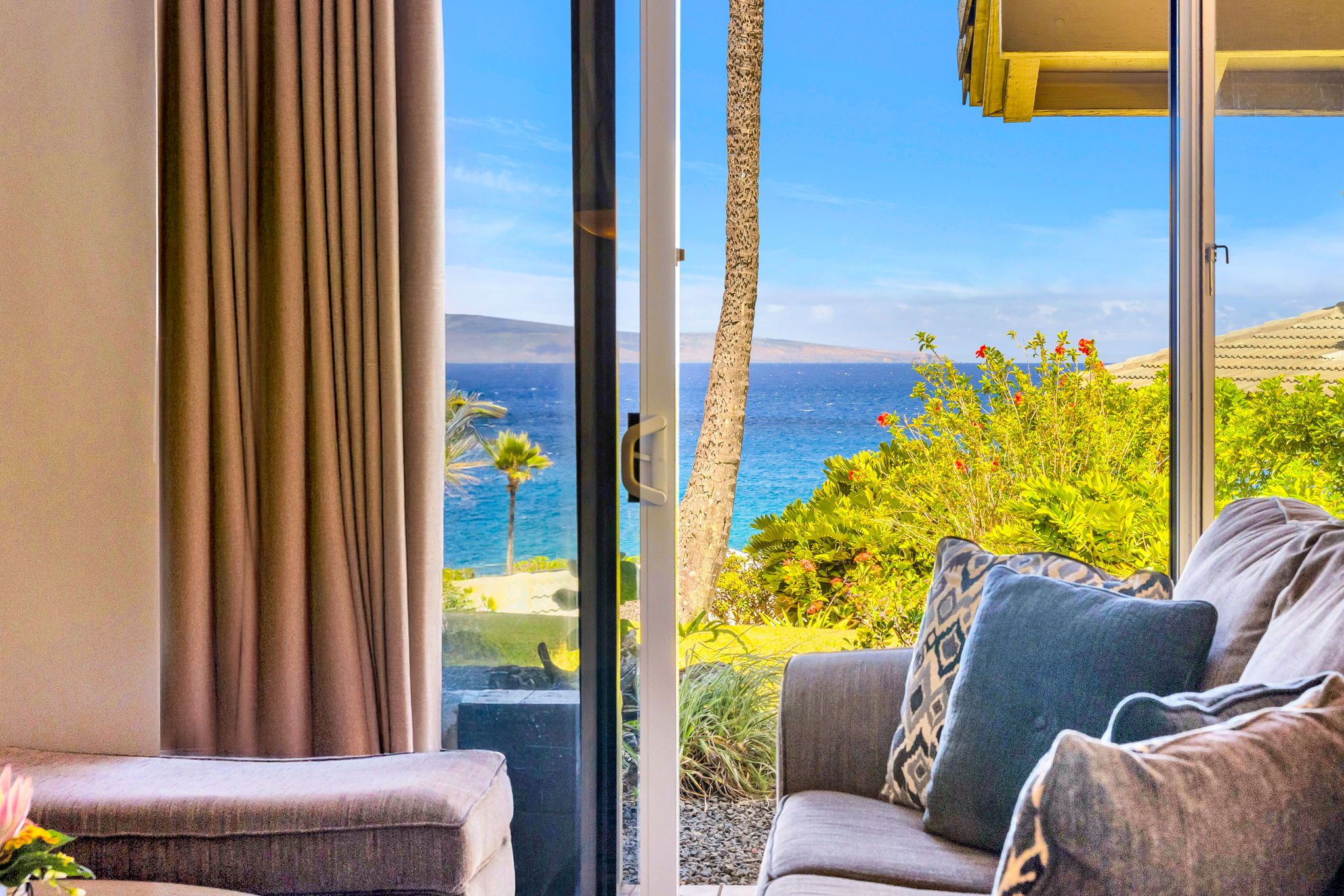 Stunning ocean views from every window - so close you can feel the sea salt mist when you step outside KBV-24G3