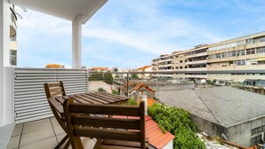 Unclassified image, 2 of 3, button - Nomad's Easy Stay - 1bed Porto Marquaas (Porto)