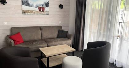 2 Rooms for 6 People