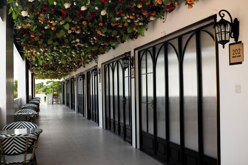 Madeline Paradise Resort