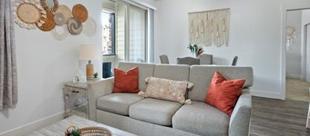 Cozy 1-bedroom apartment in phenomenal South Jordan with AC, fitness room