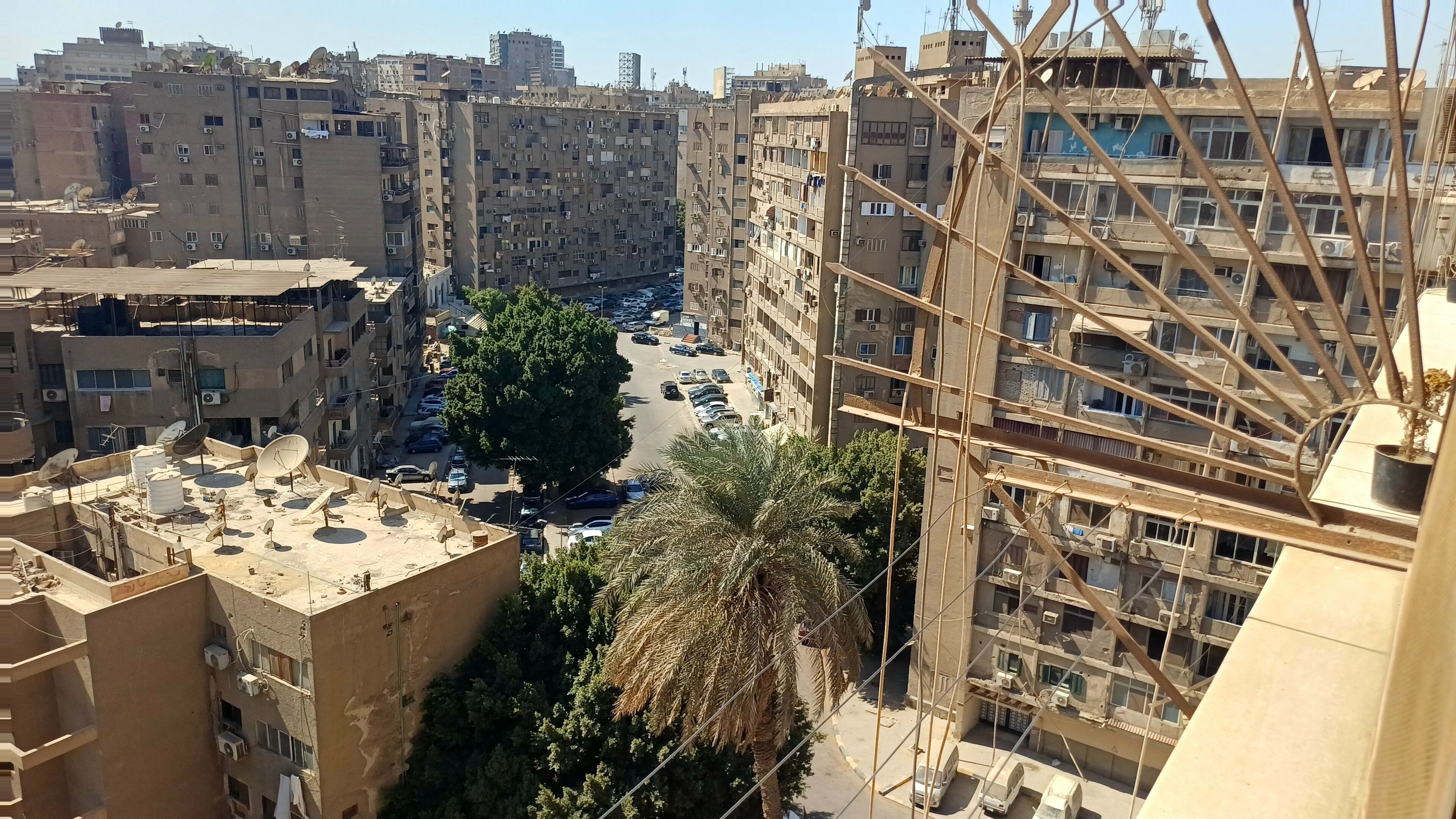 المنطقة المحيطة بالمنشأة