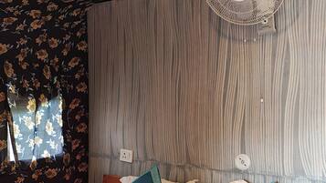 Deluxe Room, Valley View