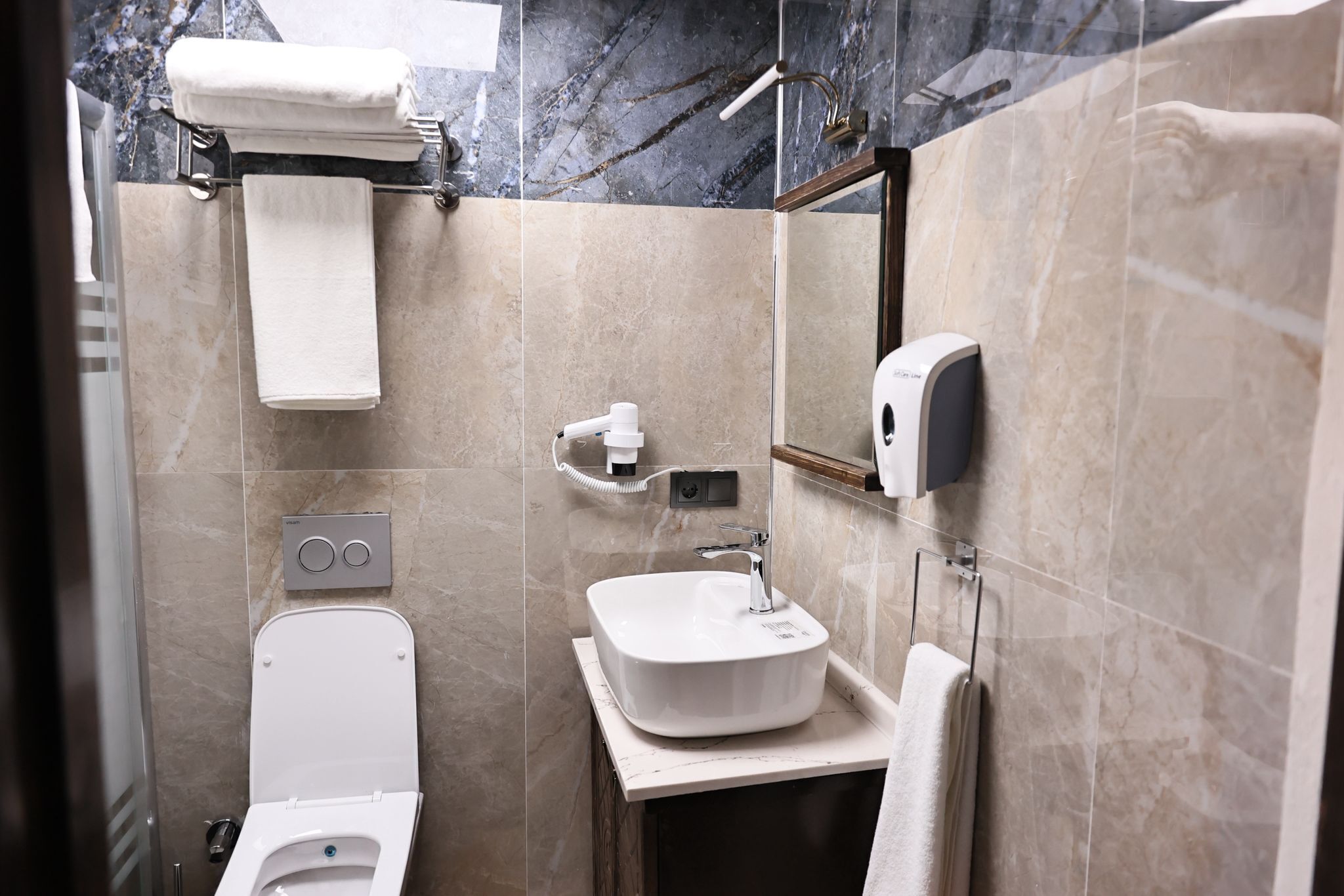 In-room safe, desk, iron/ironing board, free WiFi