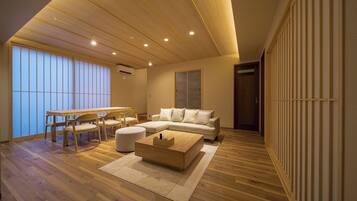 Comfort House | Living area | Flat-screen TV