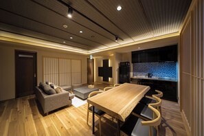 In-room dining - TAKENOYADO BEPPU (Beppu)