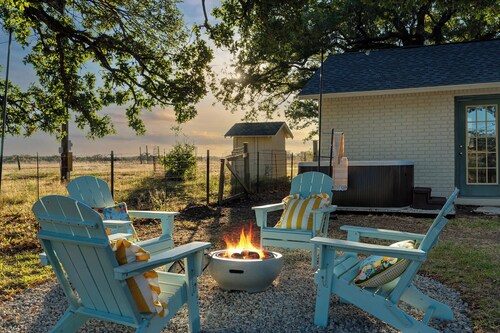 Cuvee Cottage, Hot tub, Pet Friendly, 290 Wine Rd