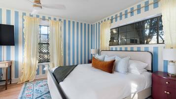 1 chambre, bureau, fer et planche à repasser, Wi-Fi