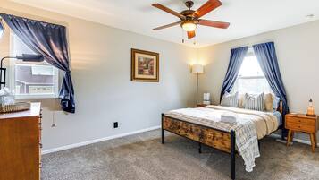 3 Schlafzimmer, Bügeleisen/Bügelbrett, Internetzugang, Bettwäsche