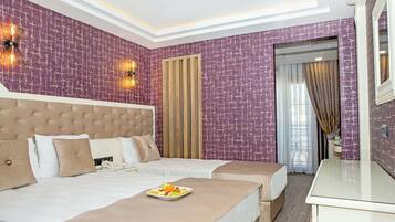 Een kluis op de kamer, een laptopwerkplek, geluiddichte muren