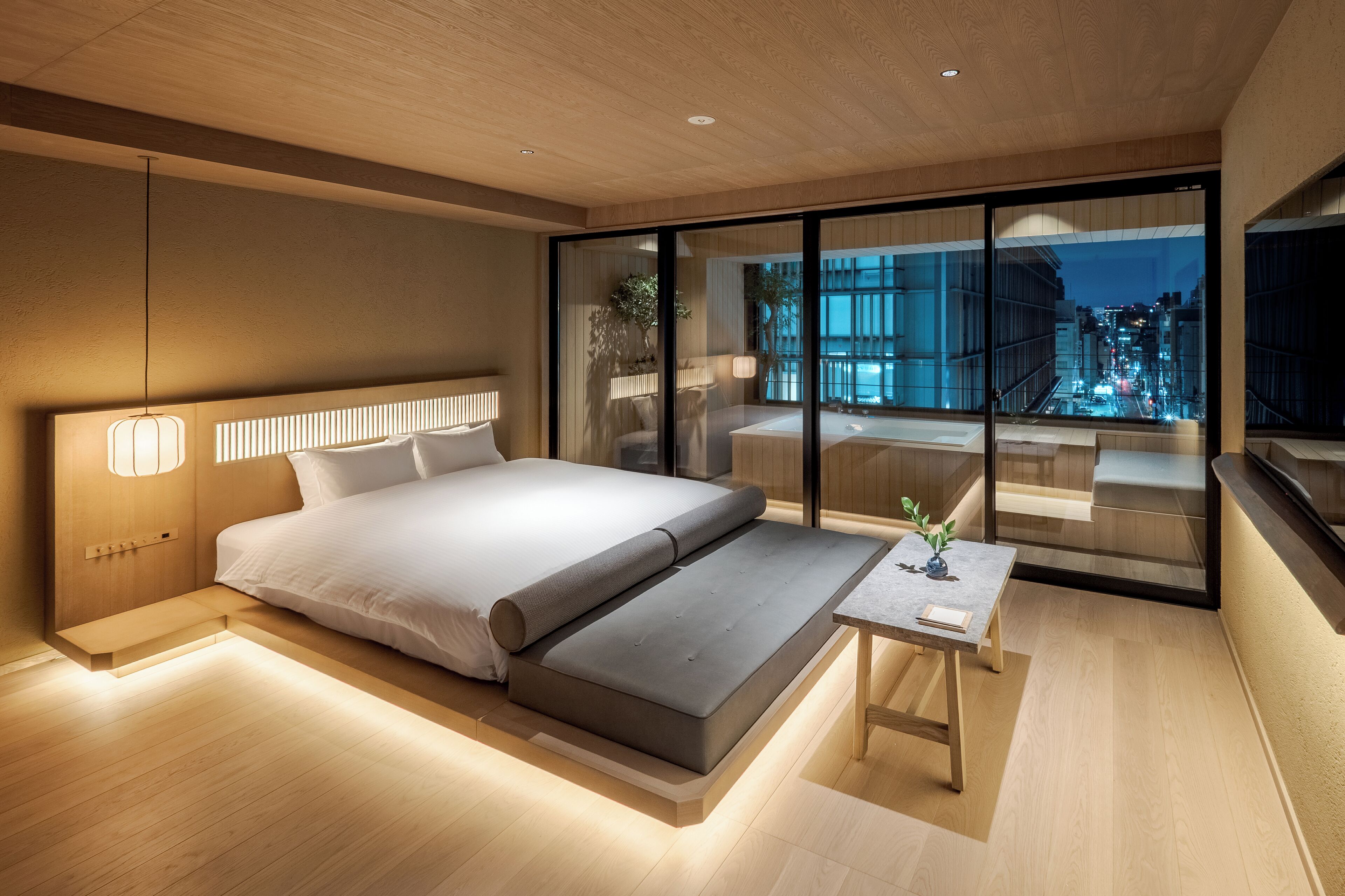 Deluxe Suite, 1 Bedroom, City View | In-room safe, blackout drapes, iron/ironing board, free WiFi