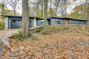Exterior - Serene Getaway w/ Trail Access in Chester Springs (Chester Springs)