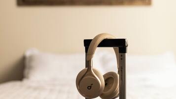 Acesso à internet, roupa de cama