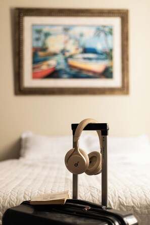 Internet, bed sheets