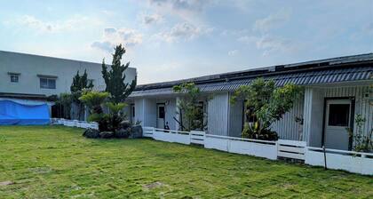 A spacious JapaneseWestern room where you can rel / Tottori Tottori