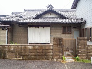 Exterior - Nonsmoking Entire house for rent right next to  / Etajima Hiroshima (Etajima)