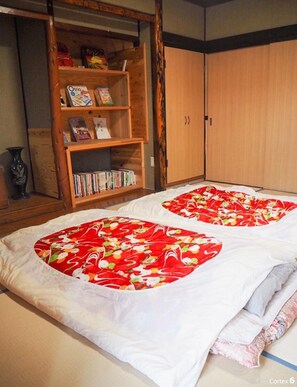 3 bedrooms, desk, iron/ironing board, free WiFi - Nonsmoking Entire house for rent right next to  / Etajima Hiroshima (Etajima)