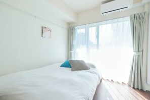 1 bedroom, free WiFi, bed sheets