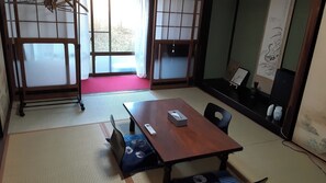 Dining - Two sixtatami Japanesestyle rooms / Tanbasasayama Hyōgo (Tanbasasayama)