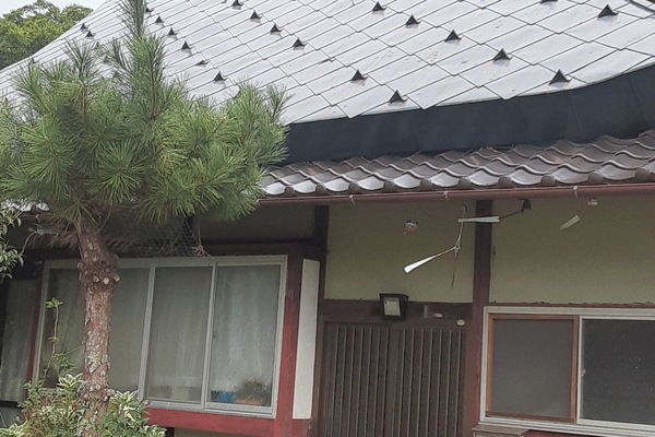 An 85-year-old thatched roof house built in 1940