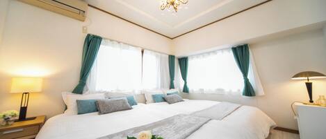 3 bedrooms, desk, free WiFi, bed sheets