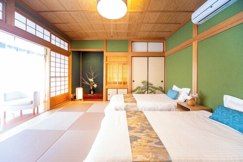 A private villa just a minutes walk from the sea A house filled with smiles along Sunset Beach_Ton / Awaji Hyōgo