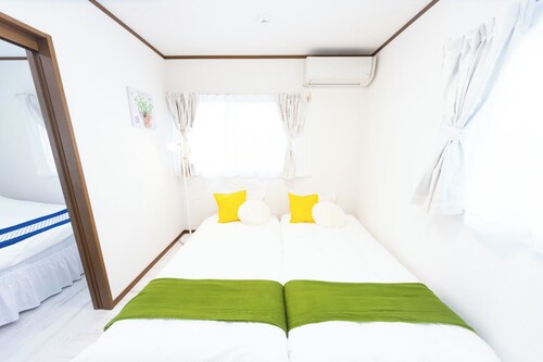 Accommodates 10 people A private house with a spa / Sumoto Hyōgo