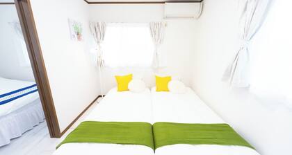 Accommodates 10 people A private house with a spa / Sumoto HyĆgo