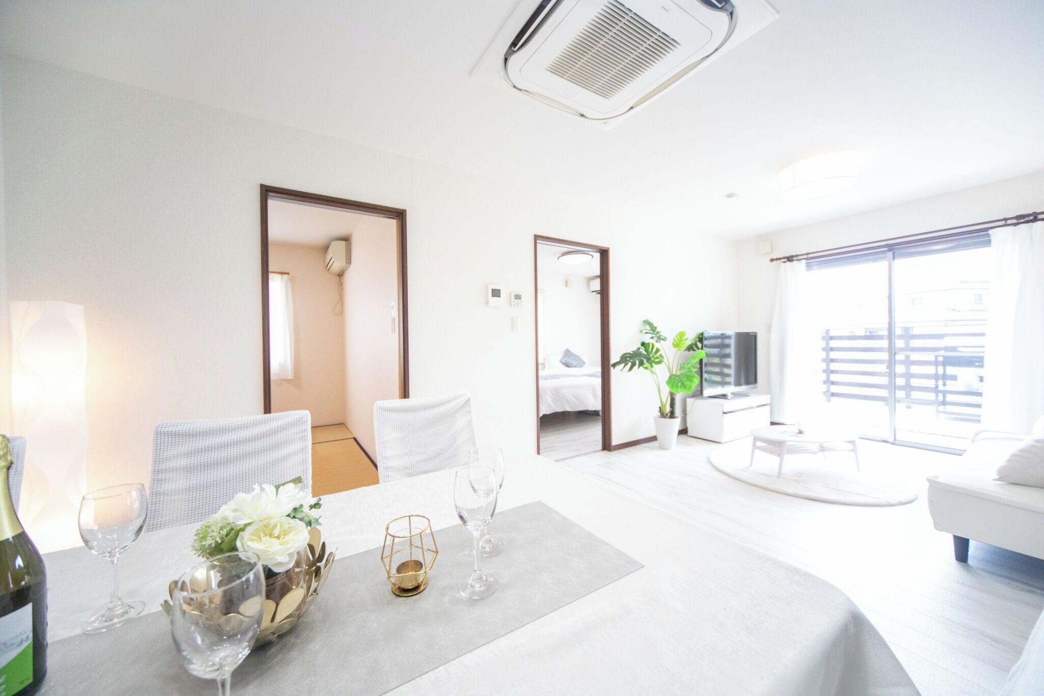 3 slaapkamers, een bureau, gratis wifi, beddengoed