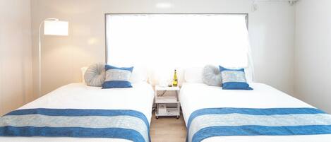 4 sovrum, skrivbord, gratis wi-fi och sängkläder