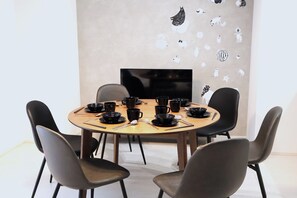 تناول الطعام