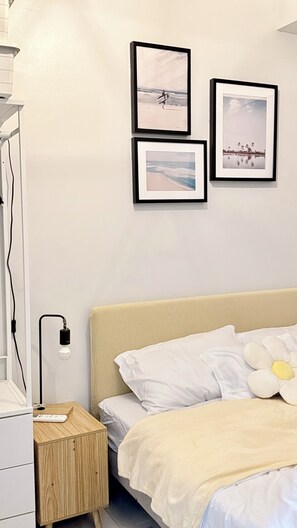 1 bedroom, free WiFi, bed sheets - 1 Bedroom condo with AC and Fast Wifi. Fully-furnished unit near MOA and Airport (Pasay City)