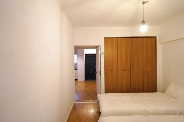 1 chambre, bureau, Wi-Fi gratuit, draps fournis