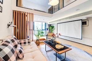 Basic Triple Room, City View | Free WiFi - Yangji Yeju Hotel (Zhuhai)